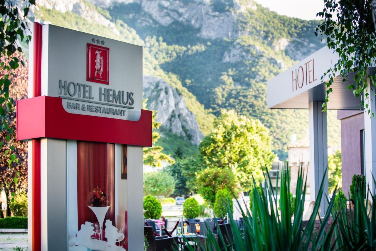 Hemus Hotel - Vratza Vratsa Ngoại thất bức ảnh